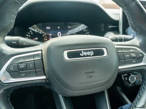 Used 2022 Jeep Compass Latitude w/ Convenience Group FWD image 30