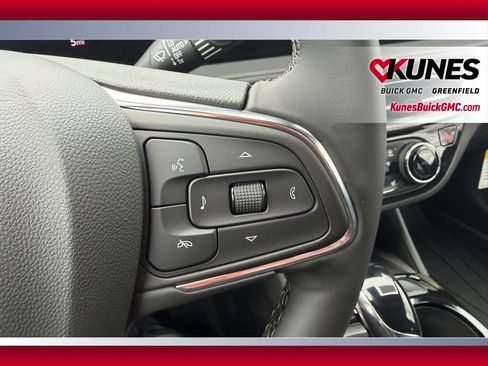 New 2026 Buick Envista Sport Touring w/ Convenience I Package FWD image 17