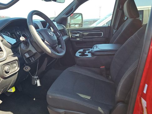Used 2026 RAM 2500 Big Horn AWD/4WD image 8