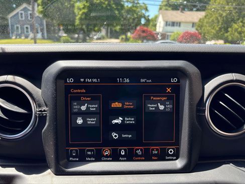 Used 2023 Jeep Wrangler Unlimited Rubicon 4xe w/ Cold Weather Group AWD/4WD image 16