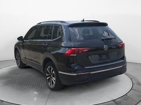 Used 2022 Volkswagen Tiguan S FWD image 3