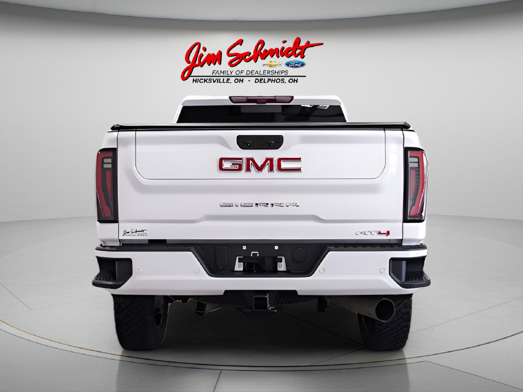 Used 2024 GMC Sierra 2500 AT4 w/ AT4 Premium Plus Package AWD/4WD image 5