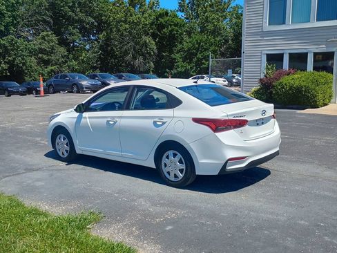 Used 2019 Hyundai Accent SE FWD image 3