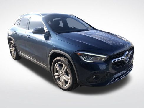 Used 2022 Mercedes-Benz GLA 250 4MATIC image 3