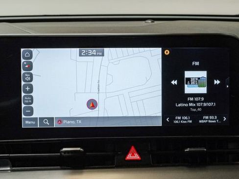 Used 2023 Kia Sportage EX image 23