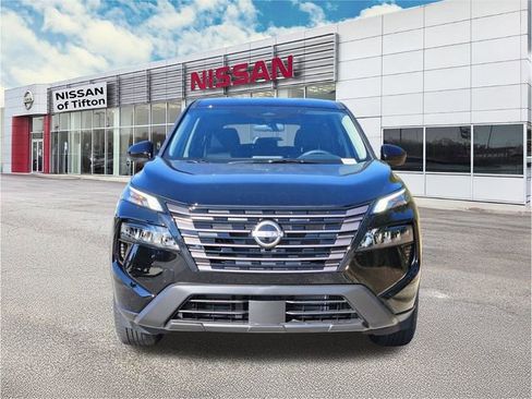 New 2026 Nissan Rogue SV w/ Cold Weather Package FWD image 2