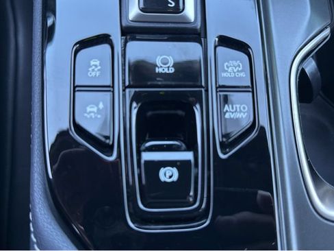 Certified 2024 Lexus NX 450h+ F Sport w/ Vision Package AWD/4WD image 33
