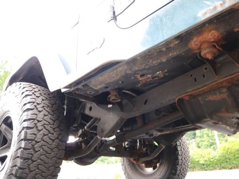 Used 2006 Jeep Wrangler X w/ Tire & Wheel Group (Ecco) AWD/4WD image 39