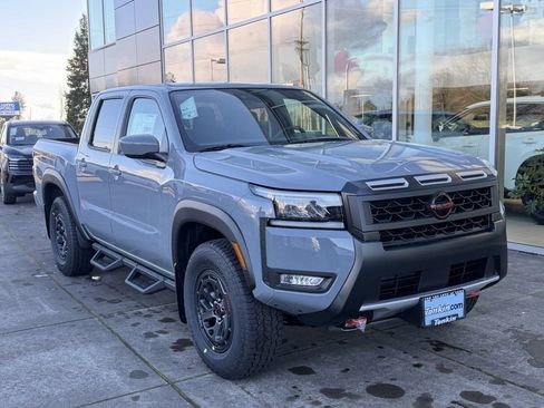 New 2026 Nissan Frontier PRO-4X w/ Tow Package image 2