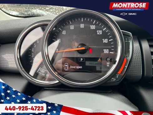 Used 2020 MINI Cooper 2-Door Hardtop FWD image 15