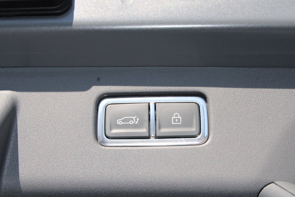 Used 2024 Kia EV9 Land AWD/4WD image 37