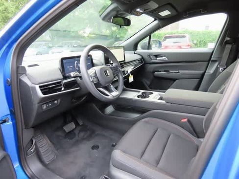 New 2026 Honda Prologue EX image 2