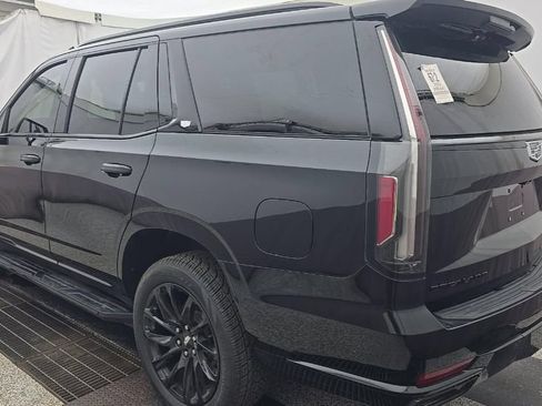 Used 2023 Cadillac Escalade Sport AWD/4WD image 4