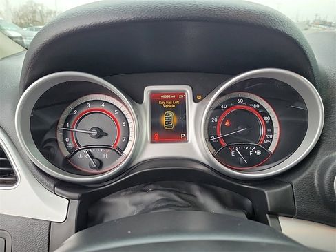 Used 2020 Dodge Journey SE w/ SE Popular Equipment Group image 24