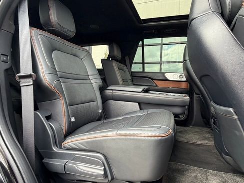 Used 2023 Lincoln Navigator Black Label image 23