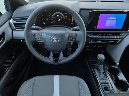 Certified 2026 Toyota Camry SE FWD image 11