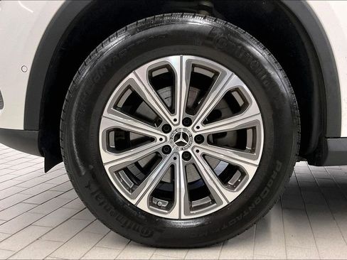 Certified 2024 Mercedes-Benz GLC 300 4MATIC image 8