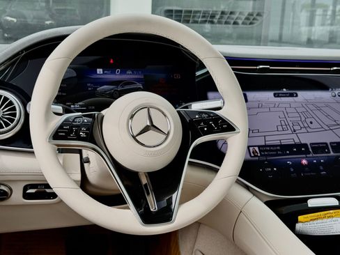 New 2026 Mercedes-Benz EQS 580 4MATIC Sedan image 28