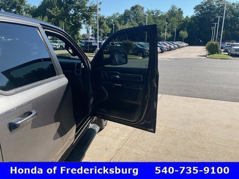 Used 2021 RAM 1500 Laramie AWD/4WD image 19