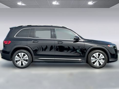 Used 2024 Mercedes-Benz EQB 300 4MATIC image 7