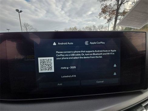 Certified 2025 Hyundai Santa Fe SEL image 18