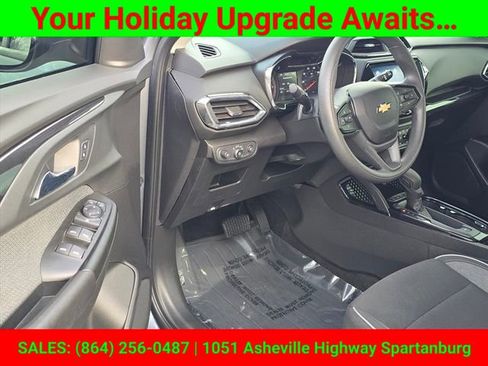 Certified 2021 Chevrolet TrailBlazer LT w/ Convenience Package image 12