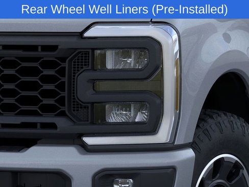 New 2025 Ford F350 Lariat w/ Lariat Ultimate Package image 18