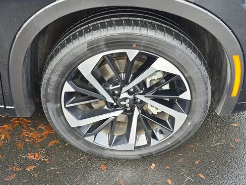 Used 2024 Mitsubishi Outlander SEL image 9