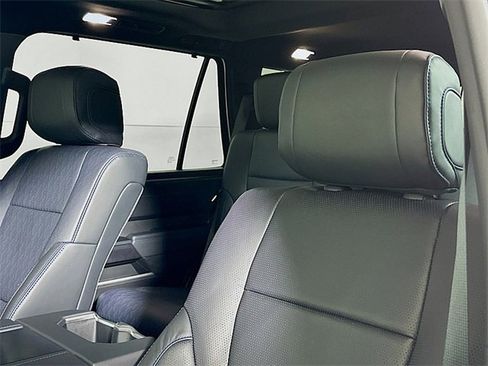 Used 2025 Toyota Sequoia Platinum image 21