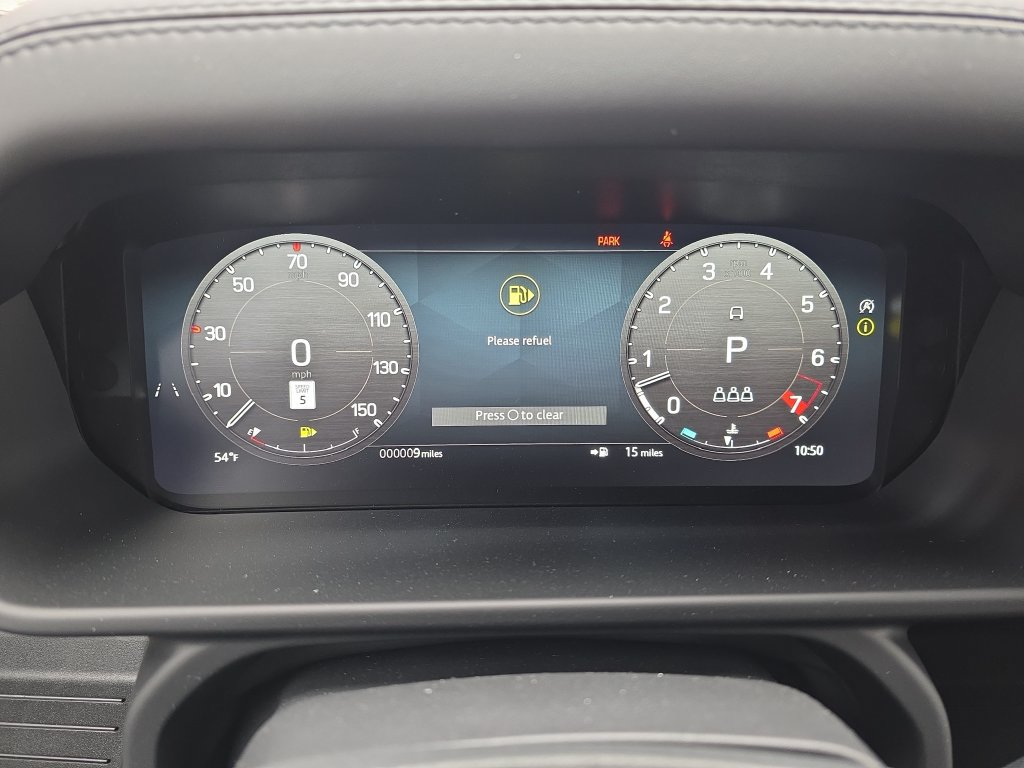 New 2026 Land Rover Defender 110 X-Dynamic SE AWD/4WD image 14