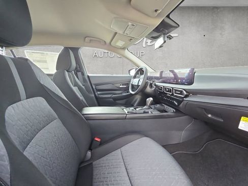 New 2026 Nissan Sentra SV image 24