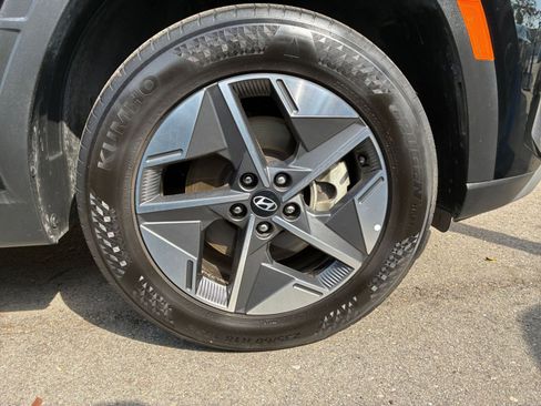 Used 2025 Hyundai Tucson SEL AWD/4WD image 32