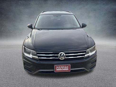 Used 2020 Volkswagen Tiguan SE image 9