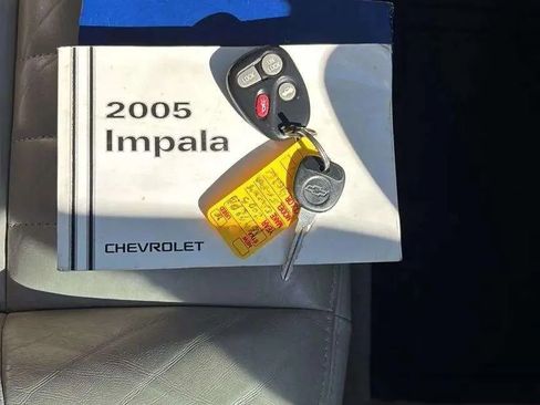 Used 2005 Chevrolet Impala LS w/ Preferred Equipment Group image 39