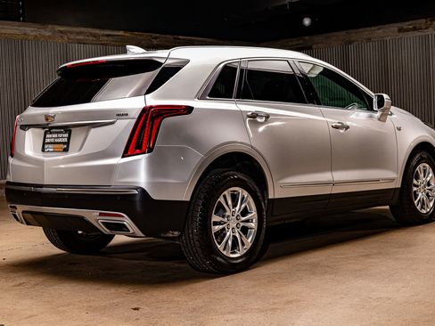 Used 2020 Cadillac XT5 Premium Luxury image 9