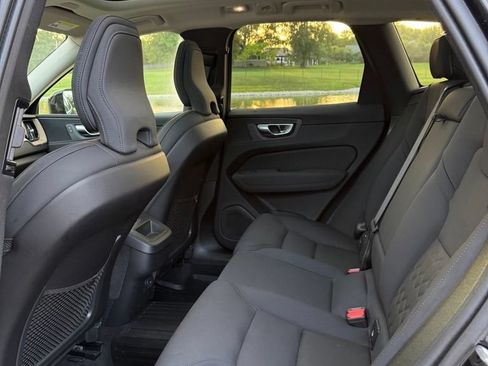 Used 2026 Volvo XC60 B5 Core AWD/4WD image 7