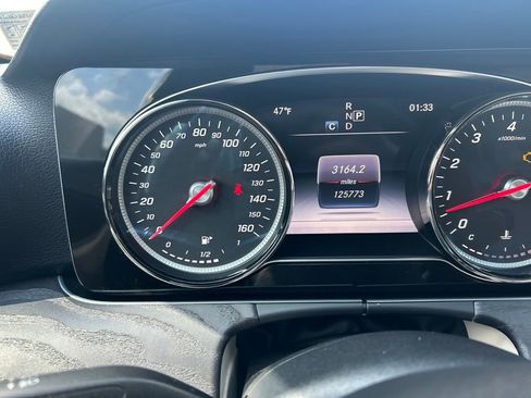 Used 2017 Mercedes-Benz E 300 4MATIC image 13