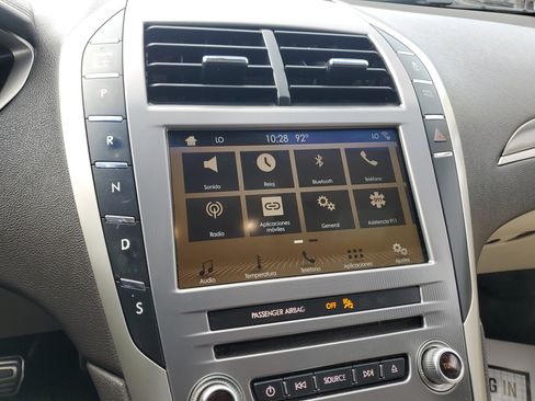 Used 2018 Lincoln MKZ Premiere w/ Magnetic Appearance Package image 16