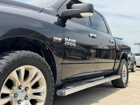 Used 2015 RAM 1500 Lone Star RWD image 11