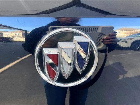 Used 2020 Buick Encore GX Essence w/ Experience Buick Package image 30