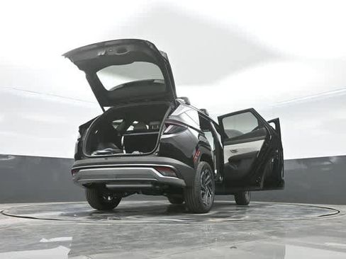 New 2026 Hyundai Tucson Limited image 44
