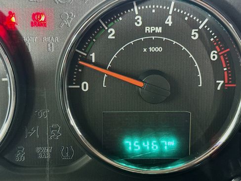 Used 2017 Jeep Wrangler Sport AWD/4WD image 15