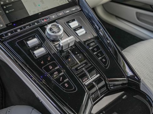 New 2025 Aston Martin DB12 Convertible image 28