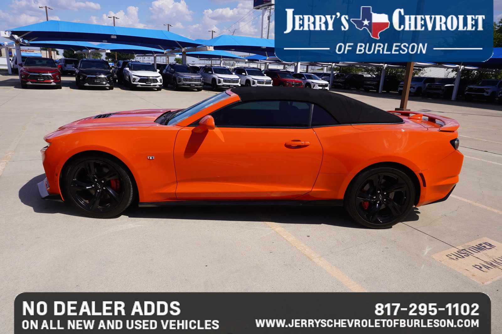 Used 2021 Chevrolet Camaro SS RWD image 5