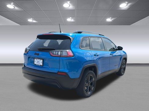 Used 2021 Jeep Cherokee Latitude Plus FWD image 7