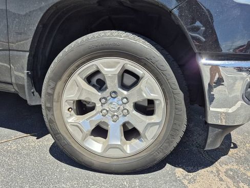 Used 2022 RAM 1500 Big Horn AWD/4WD image 6