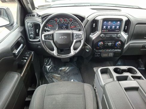 Used 2020 Chevrolet Silverado 1500 LT Trail Boss w/ Convenience Package image 11