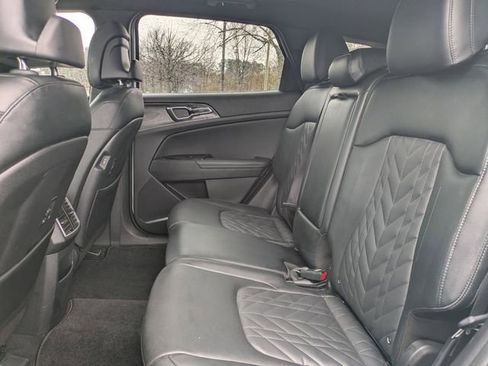 Used 2023 Kia Sportage X-Pro image 14