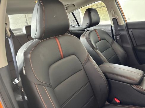 Used 2023 Nissan Sentra SR w/ SR Premium Package FWD image 31
