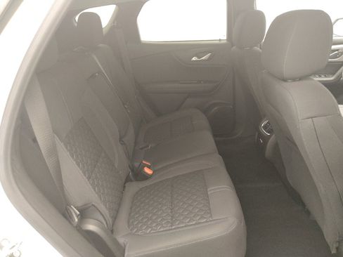 Used 2022 Chevrolet Blazer LT FWD image 19